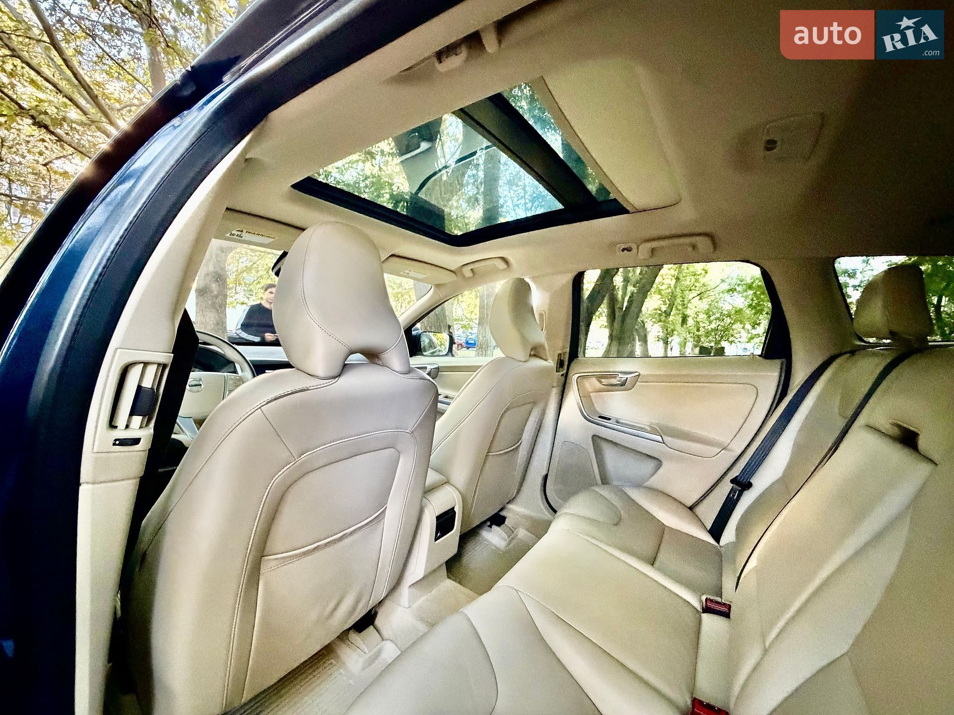 Volvo XC60 2014 VIN YV440MDK7F2649325 фото оголошення 54 з 67