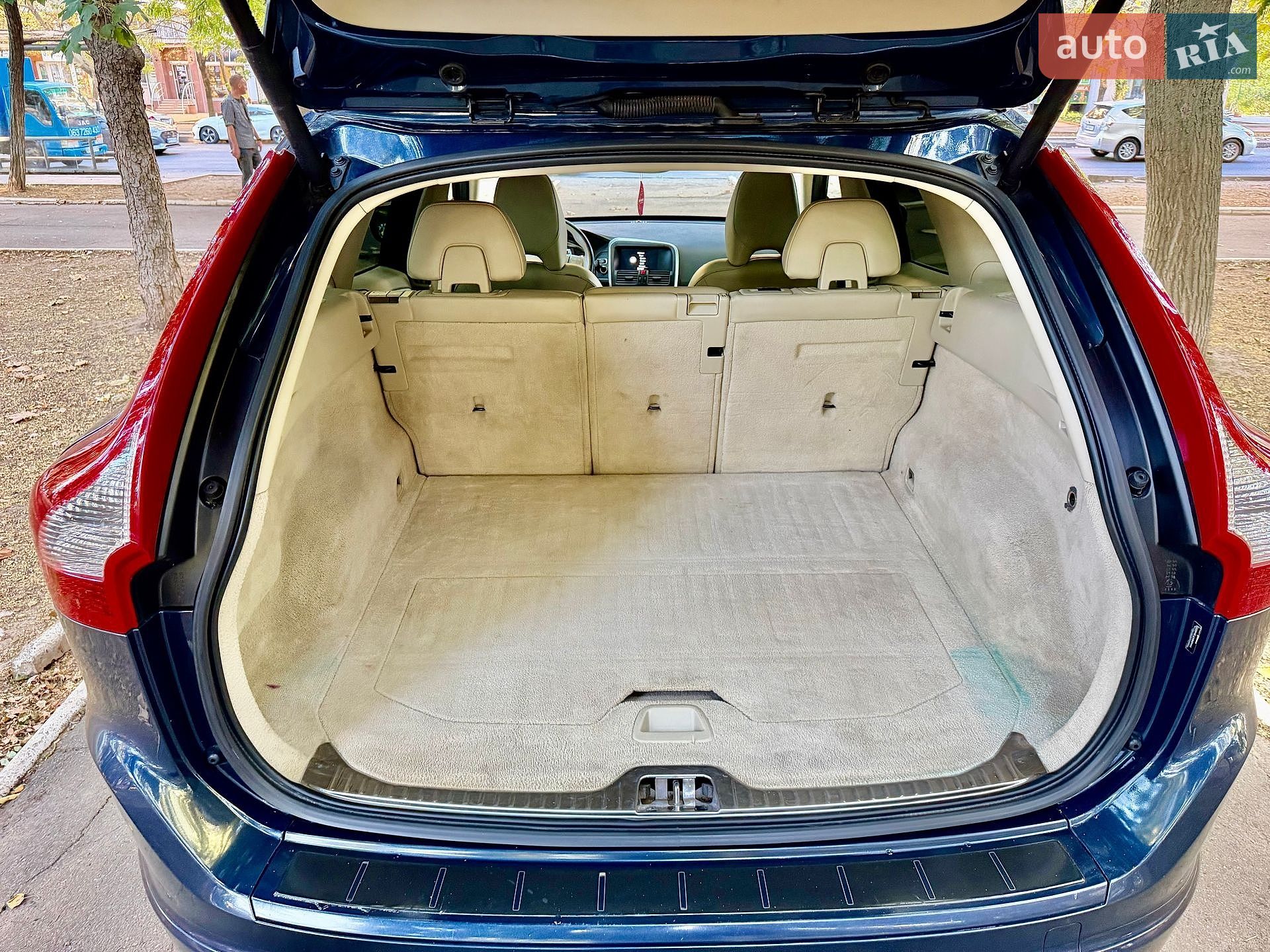 Volvo XC60 2014 VIN YV440MDK7F2649325 фото оголошення 61 з 67