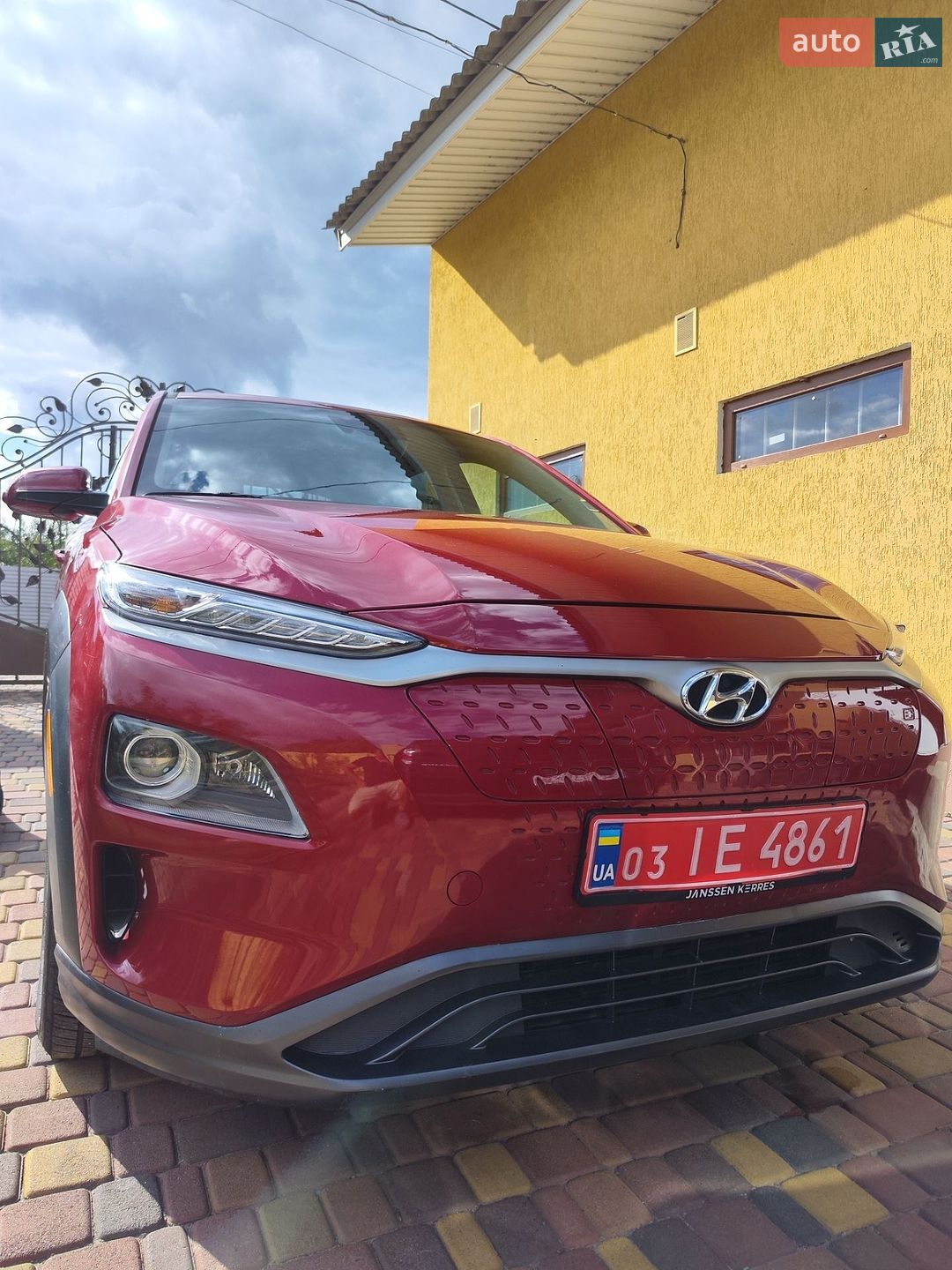 Hyundai Kona Electric 2020 VIN KM8K33AGXMU121920 фото оголошення 8 з 42