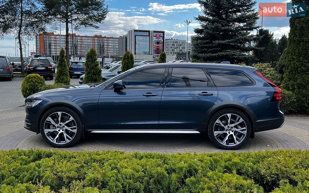 Volvo V90 Cross Country 2022 VIN YV4062NC8P1163218 фото оголошення 4 з 34