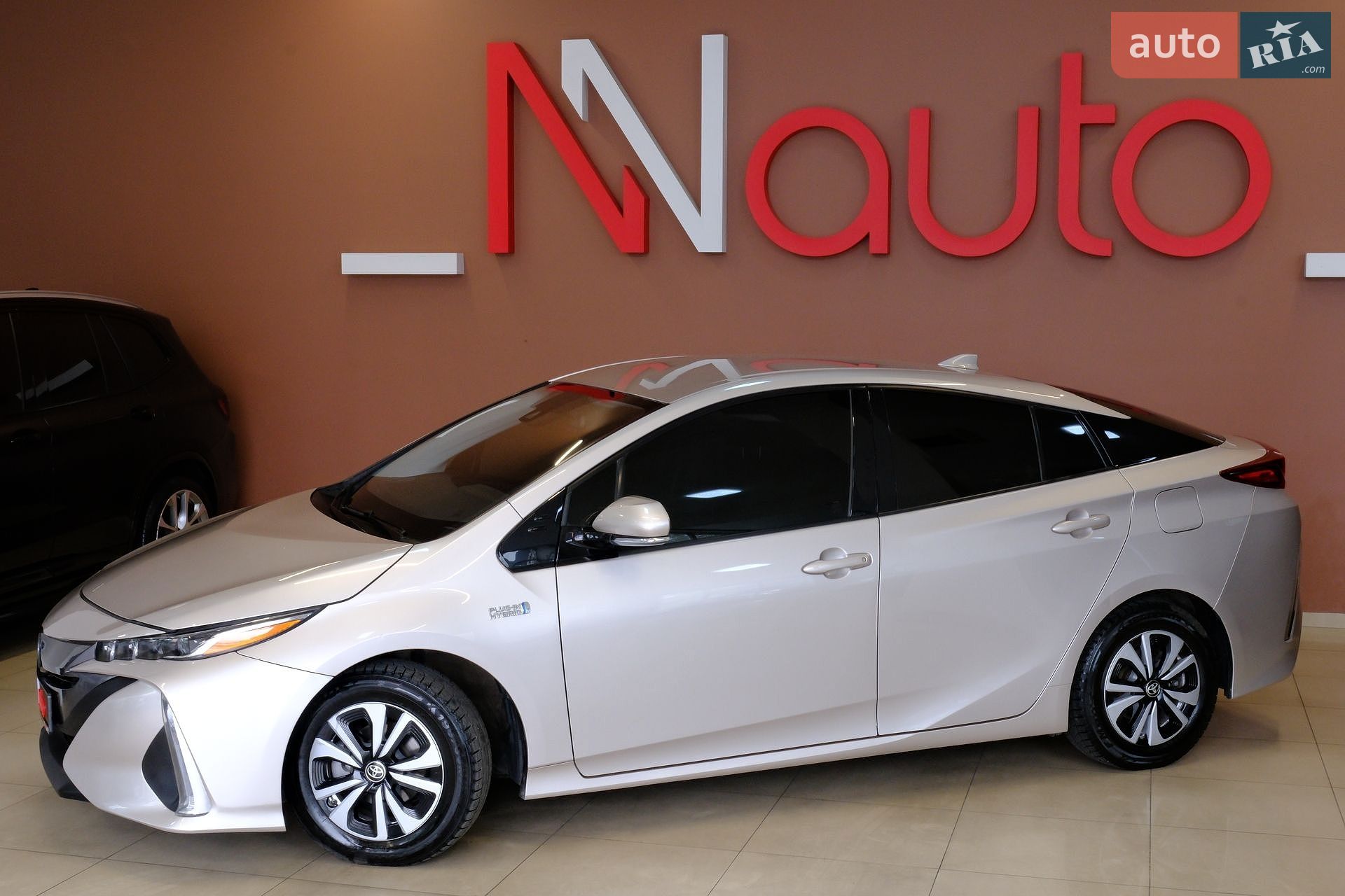 Toyota Prius 2019 VIN JTDKARFP7K3113864 фото оголошення 11 з 43
