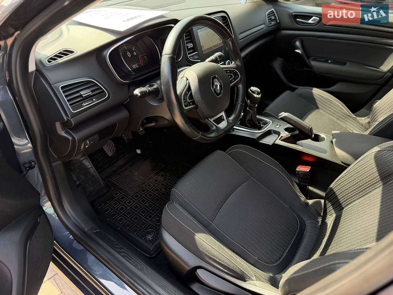 Renault Megane 2017 VIN VF1RFB00058545673 фото оголошення 12 з 20