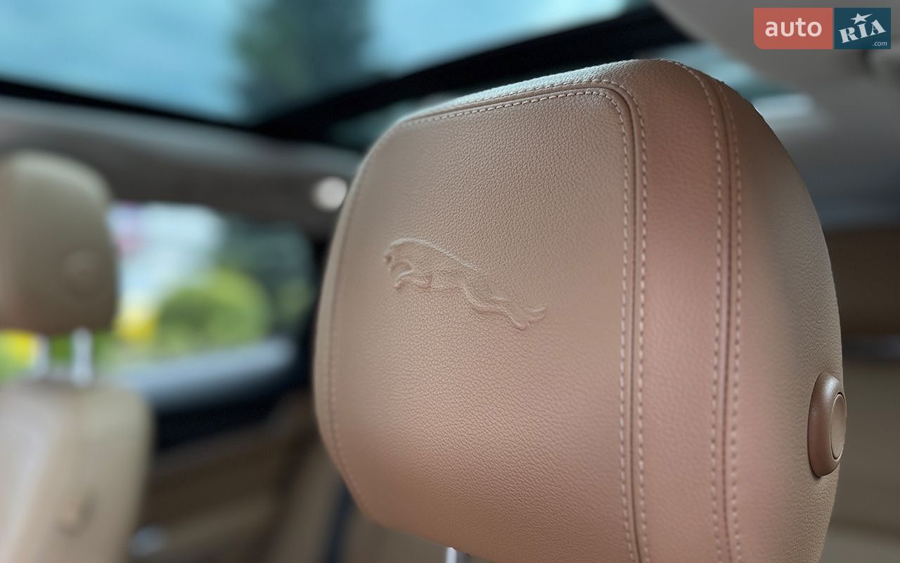 Jaguar F-Pace 2021 VIN SADCJ2EX9MA667696 фото оголошення 12 з 42