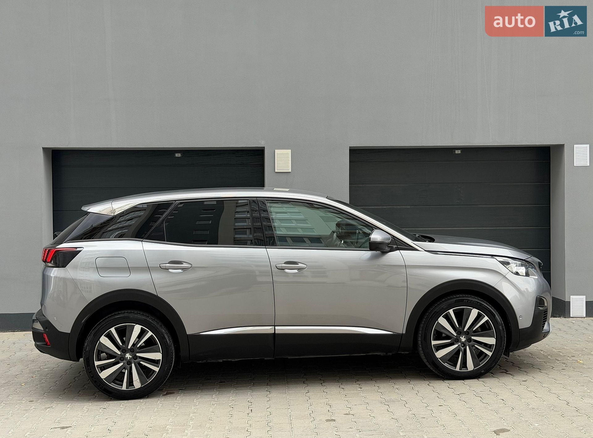 Peugeot 3008 2020 VIN VF3MCYHZRLS242573 фото оголошення 24 з 31