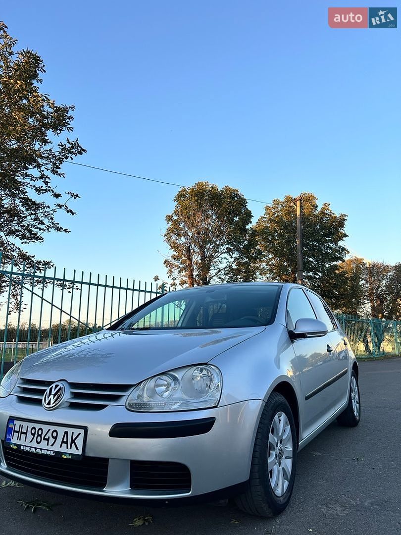 Volkswagen Golf 2004 VIN WVWZZZ1KZ5B038417 фото оголошення 3 з 26