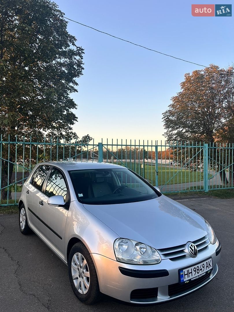 Volkswagen Golf 2004 VIN WVWZZZ1KZ5B038417 фото оголошення 2 з 26