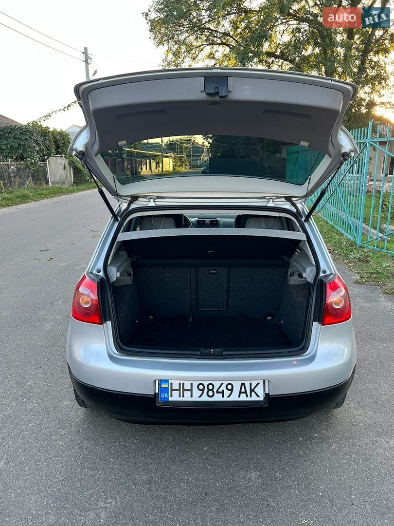 Volkswagen Golf 2004 VIN WVWZZZ1KZ5B038417 фото оголошення 18 з 26