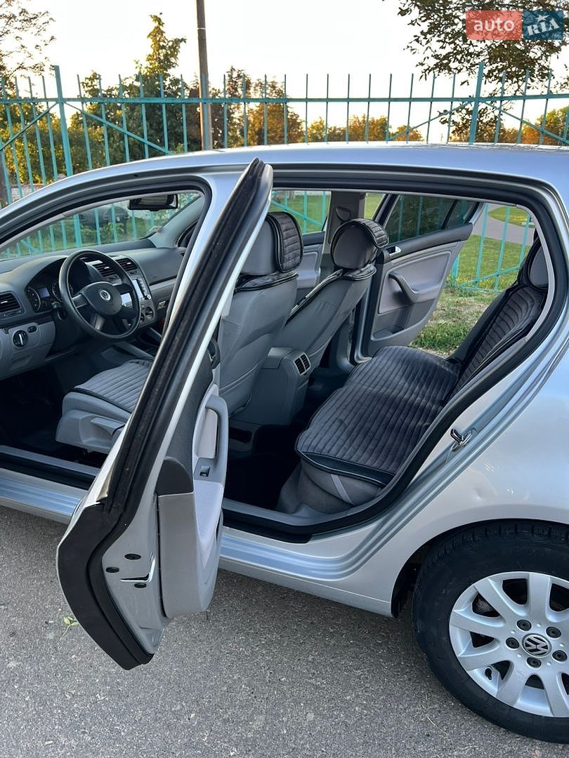 Volkswagen Golf 2004 VIN WVWZZZ1KZ5B038417 фото оголошення 17 з 26