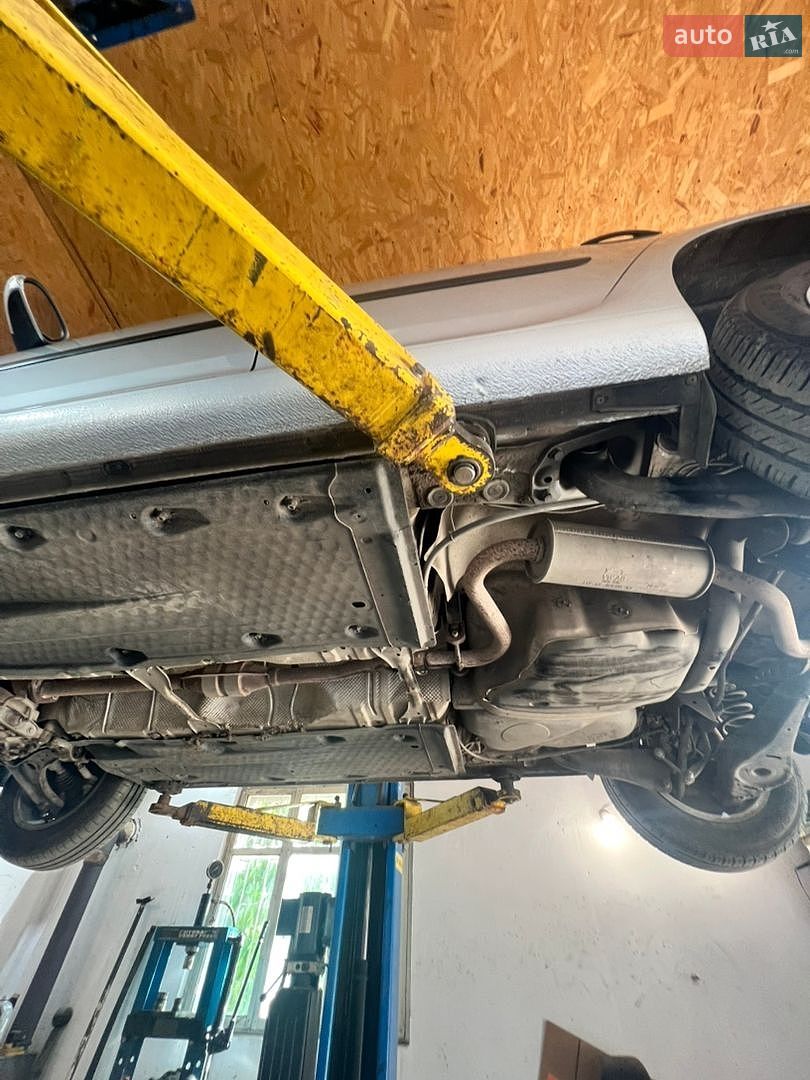 Volkswagen Golf 2004 VIN WVWZZZ1KZ5B038417 фото оголошення 23 з 26