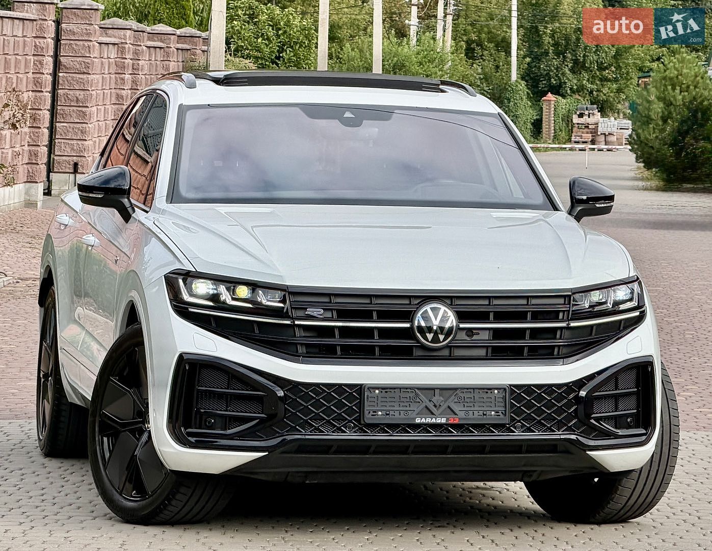 Volkswagen Touareg 2024 VIN WVGZZZCR0RD015675 фото оголошення 15 з 112