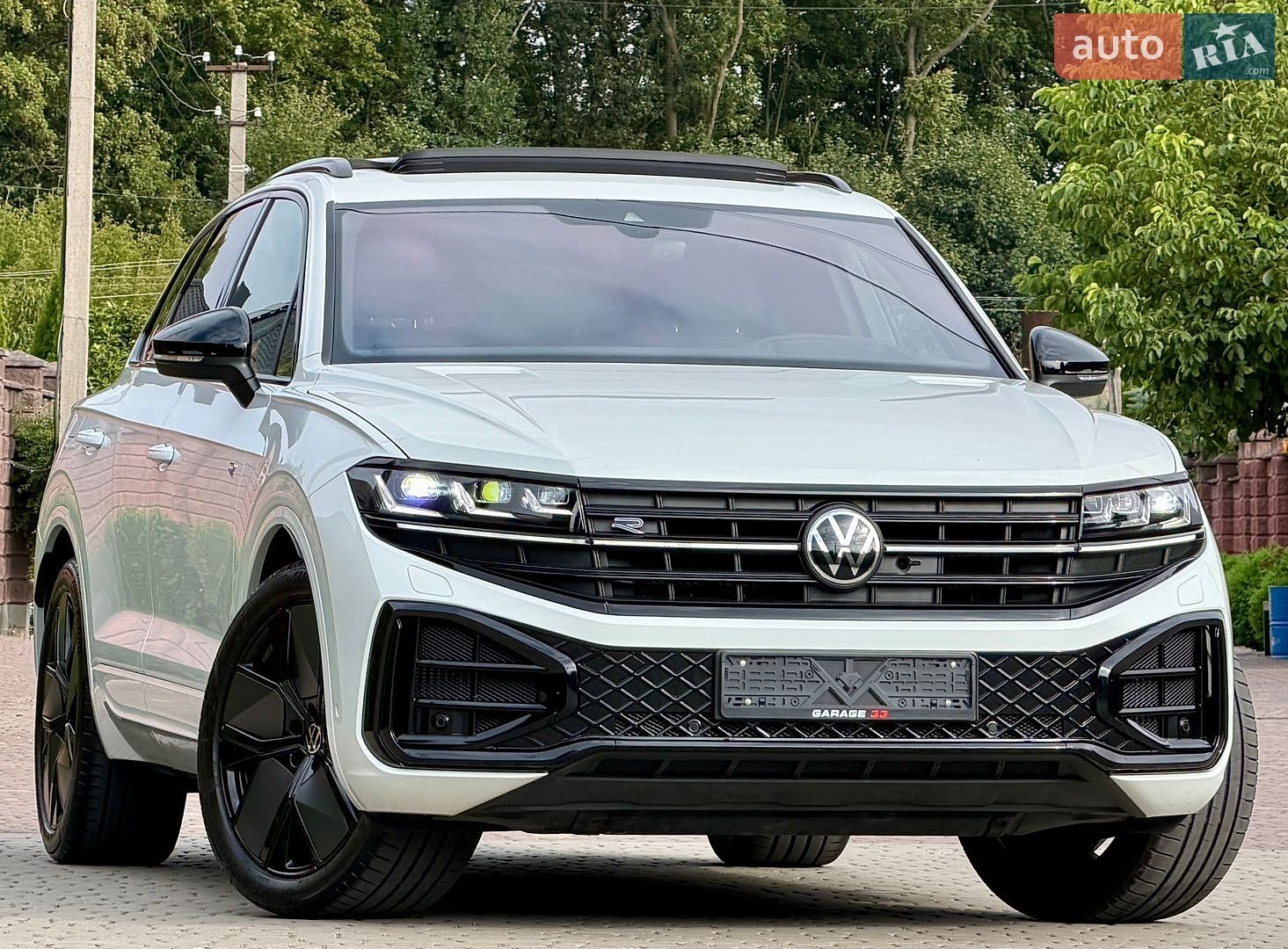 Volkswagen Touareg 2024 VIN WVGZZZCR0RD015675 фото оголошення 16 з 112