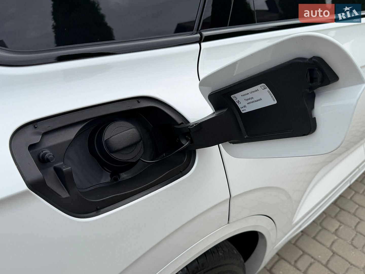 Volkswagen Touareg 2024 VIN WVGZZZCR0RD015675 фото оголошення 38 з 112
