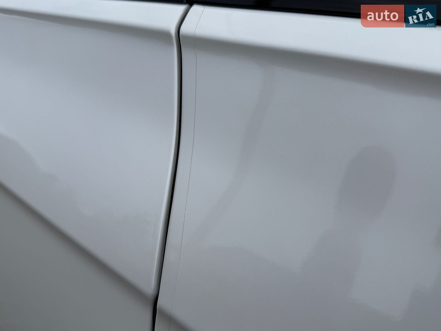 Volkswagen Touareg 2024 VIN WVGZZZCR0RD015675 фото оголошення 39 з 112