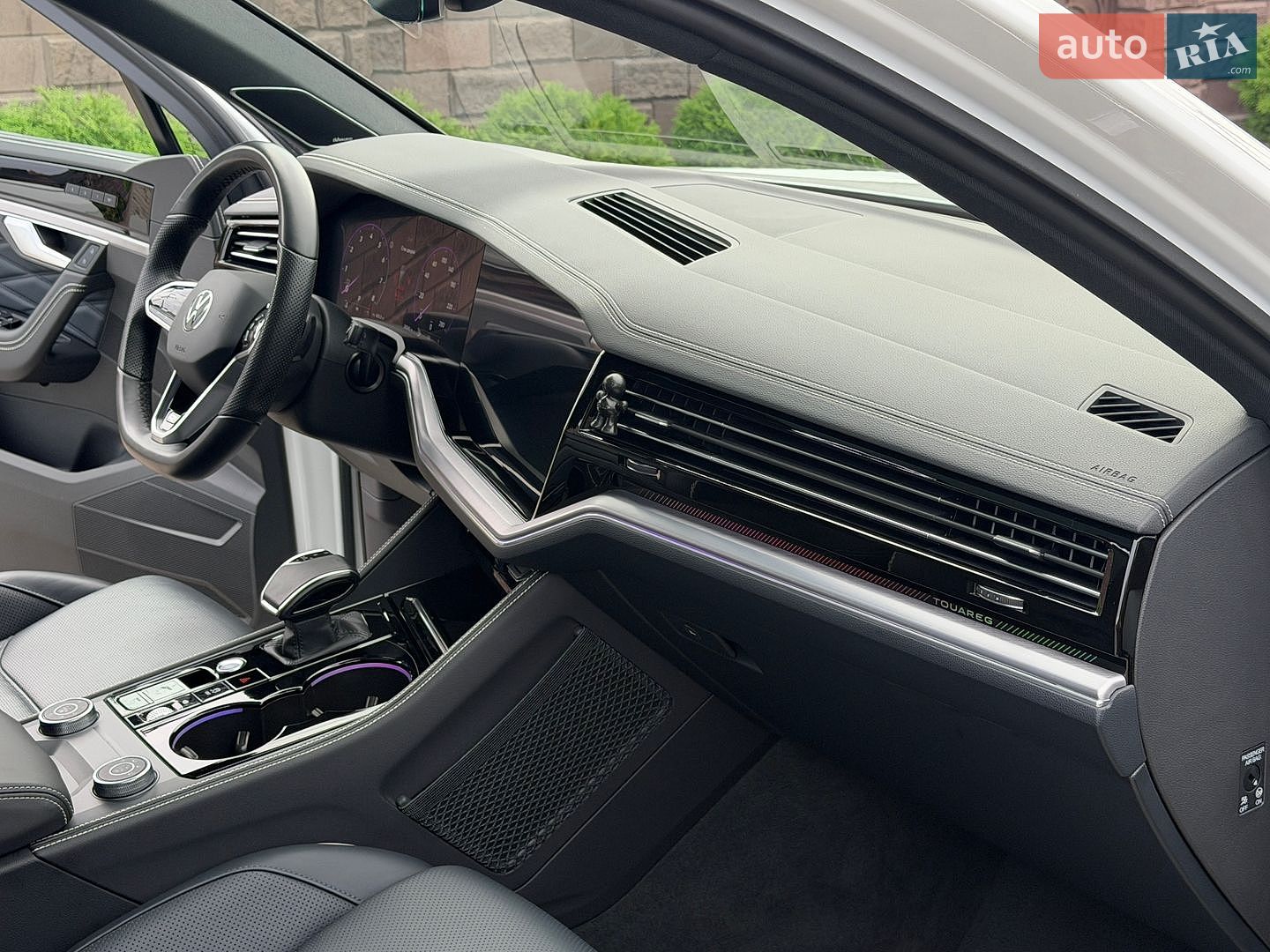Volkswagen Touareg 2024 VIN WVGZZZCR0RD015675 фото оголошення 46 з 112
