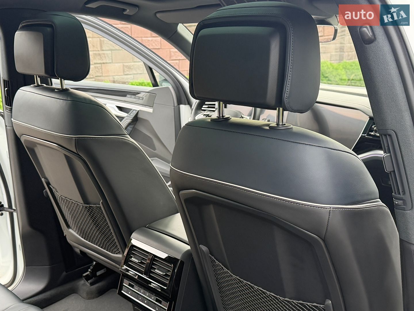 Volkswagen Touareg 2024 VIN WVGZZZCR0RD015675 фото оголошення 54 з 112