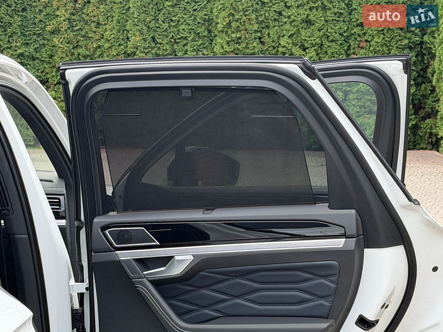 Volkswagen Touareg 2024 VIN WVGZZZCR0RD015675 фото оголошення 56 з 112