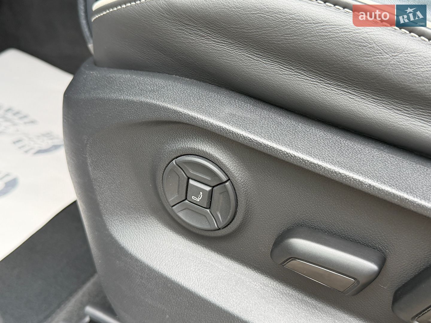 Volkswagen Touareg 2024 VIN WVGZZZCR0RD015675 фото оголошення 71 з 112