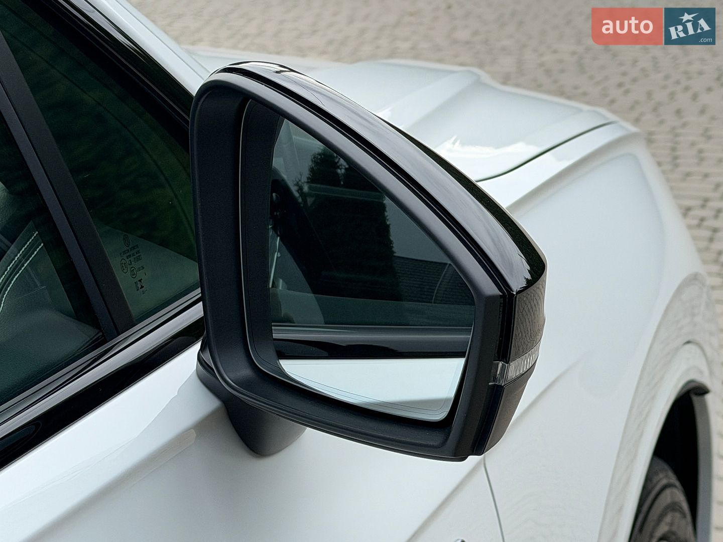 Volkswagen Touareg 2024 VIN WVGZZZCR0RD015675 фото оголошення 95 з 112