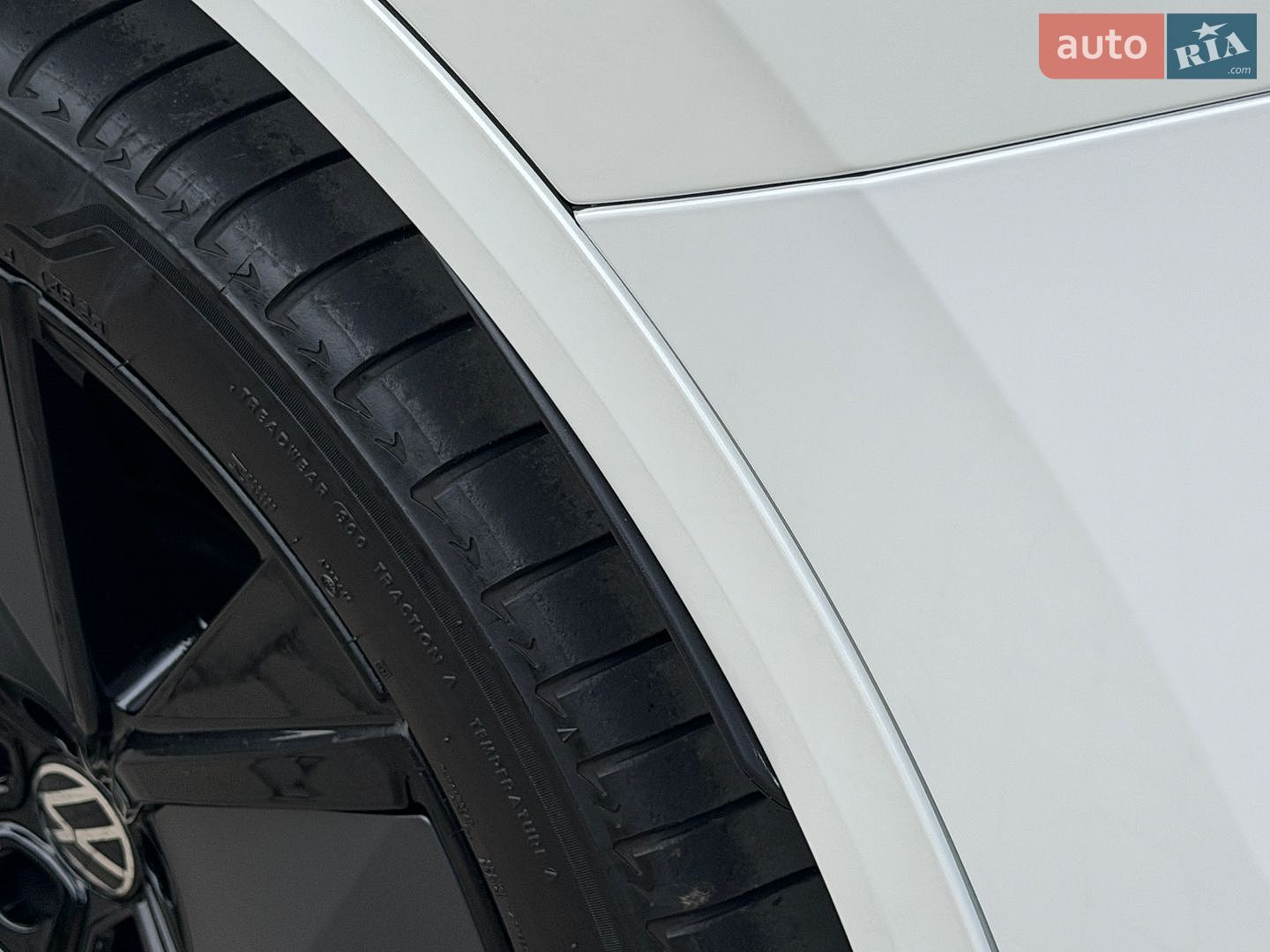 Volkswagen Touareg 2024 VIN WVGZZZCR0RD015675 фото оголошення 97 з 112