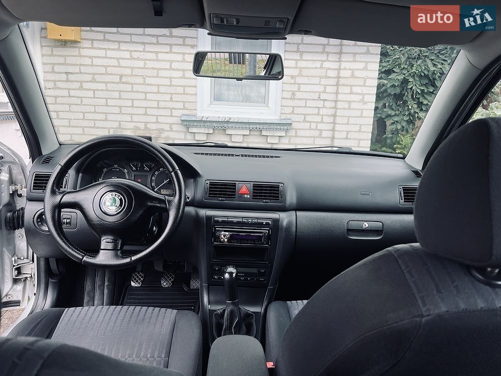 SKODA OCTAVIA 2003 VIN TMBBP21UX42860225 фото оголошення 4 з 9