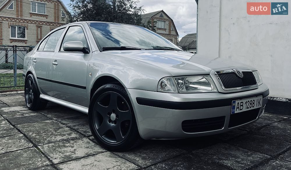 SKODA OCTAVIA 2003 VIN TMBBP21UX42860225 фото оголошення 9 з 9