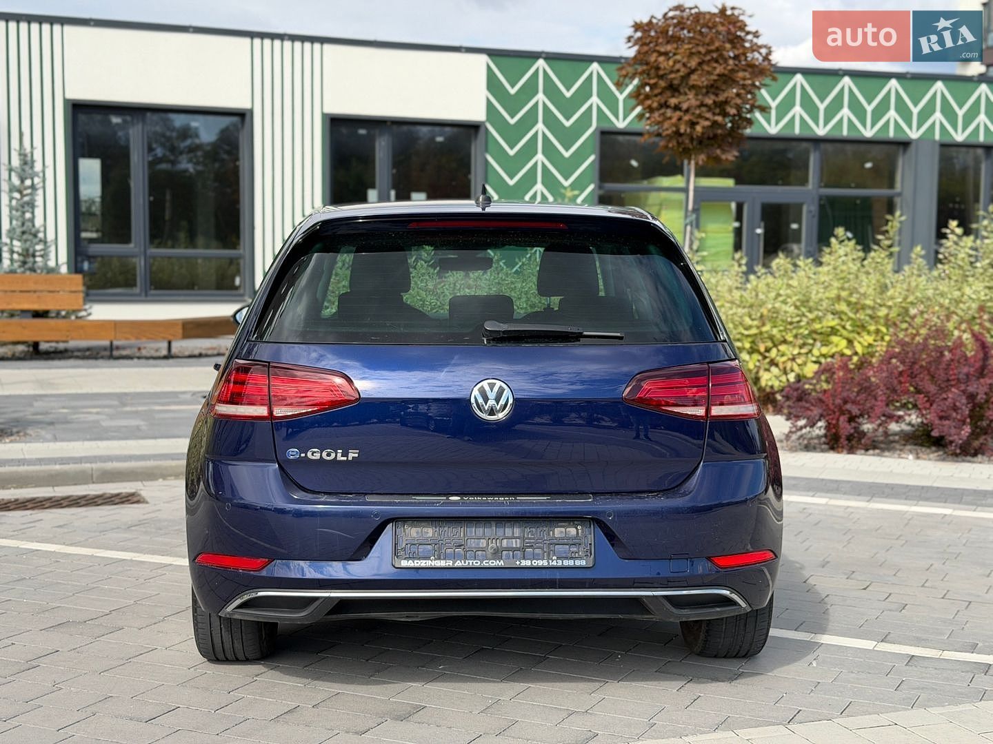 Volkswagen e-Golf 2018 VIN WVWZZZAUZJW910259 фото оголошення 5 з 10
