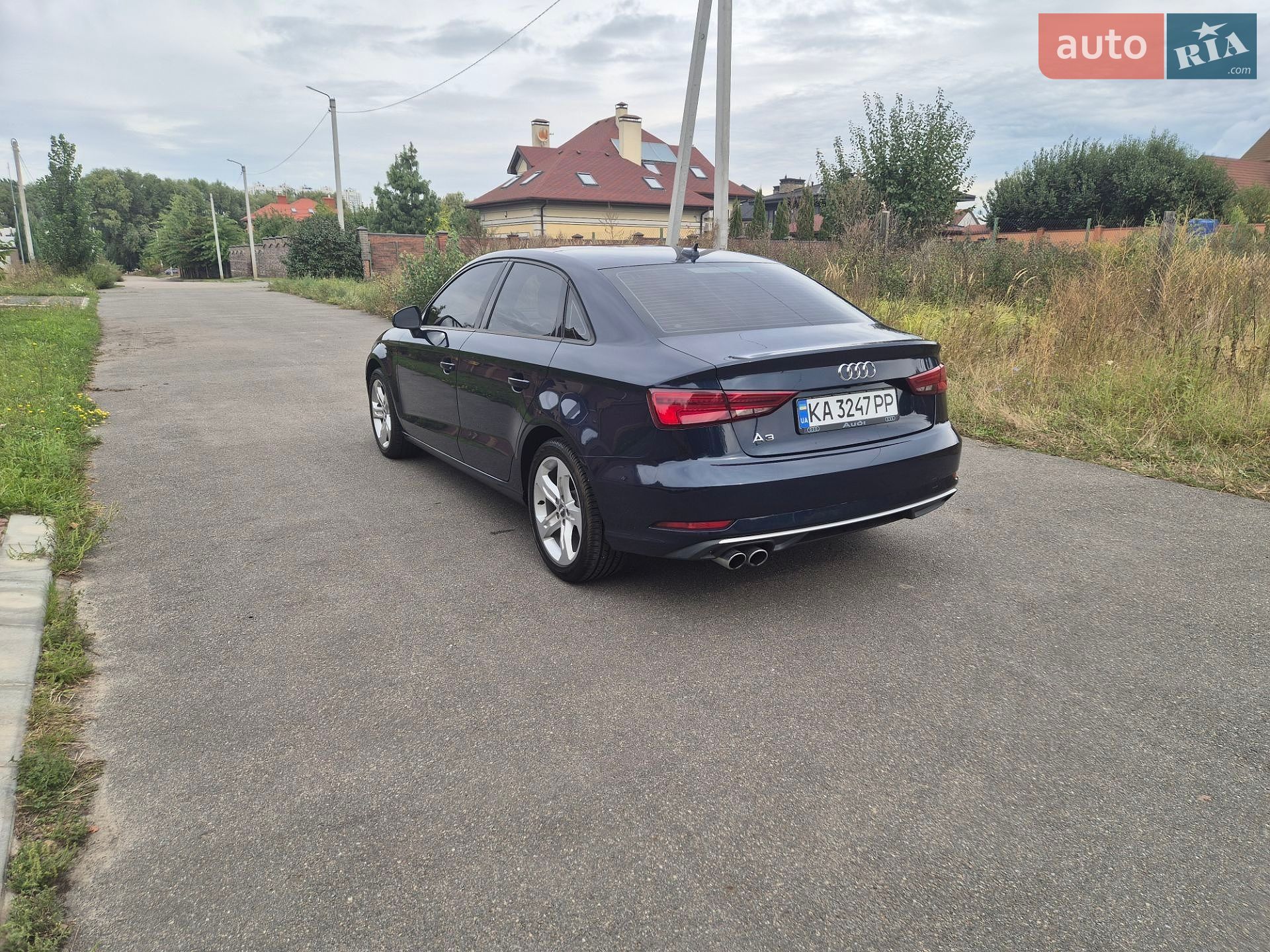 Audi A3 2017 VIN WAUAUGFFXJ1030371 фото оголошення 7 з 29