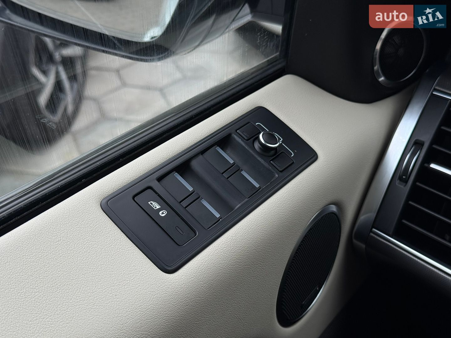 Land Rover Range Rover Sport 2013 VIN SALWA2VF9EA307354 фото оголошення 35 з 46