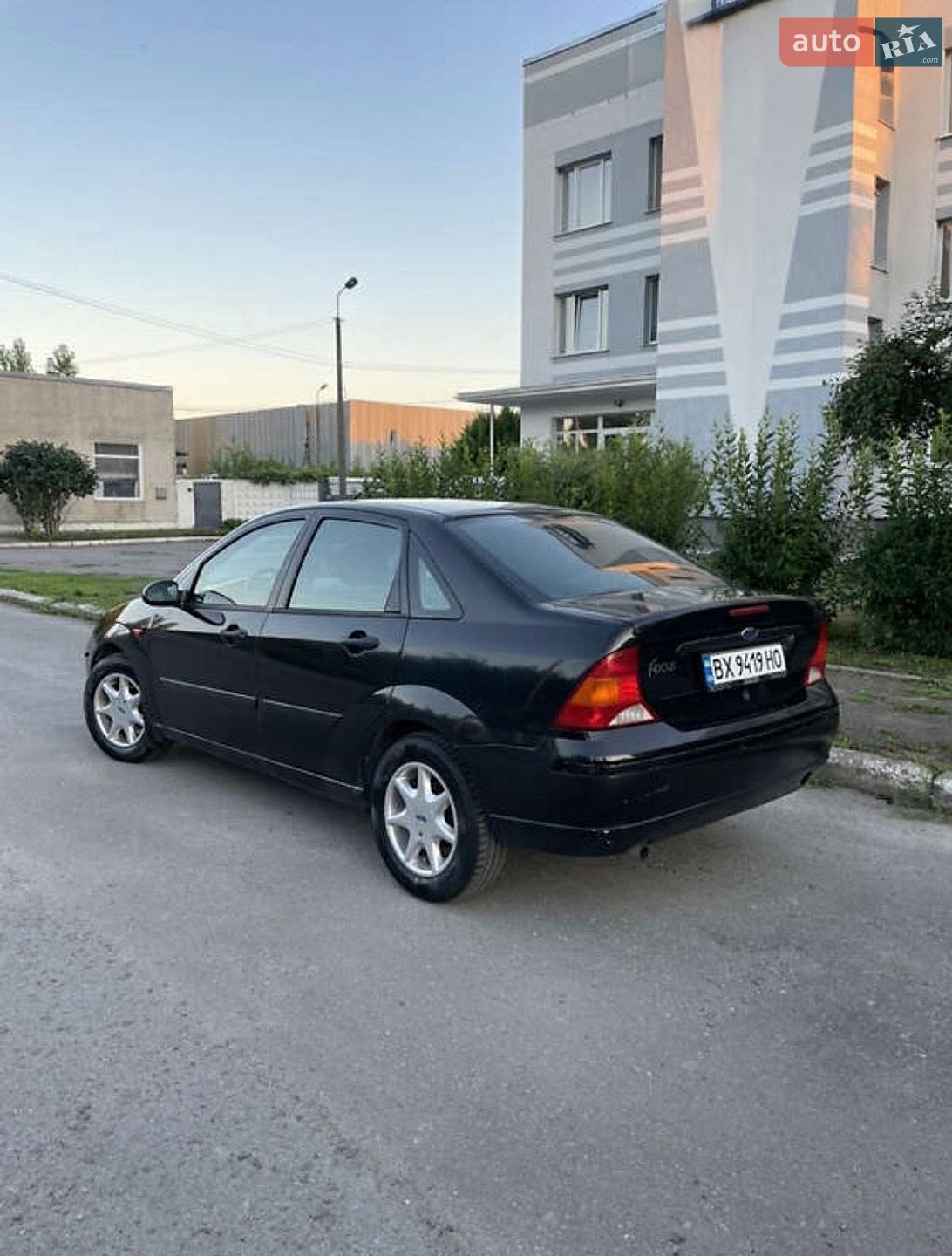 Ford Focus 2004 VIN WF0FXXWPDF4R35264 фото оголошення 4 з 13
