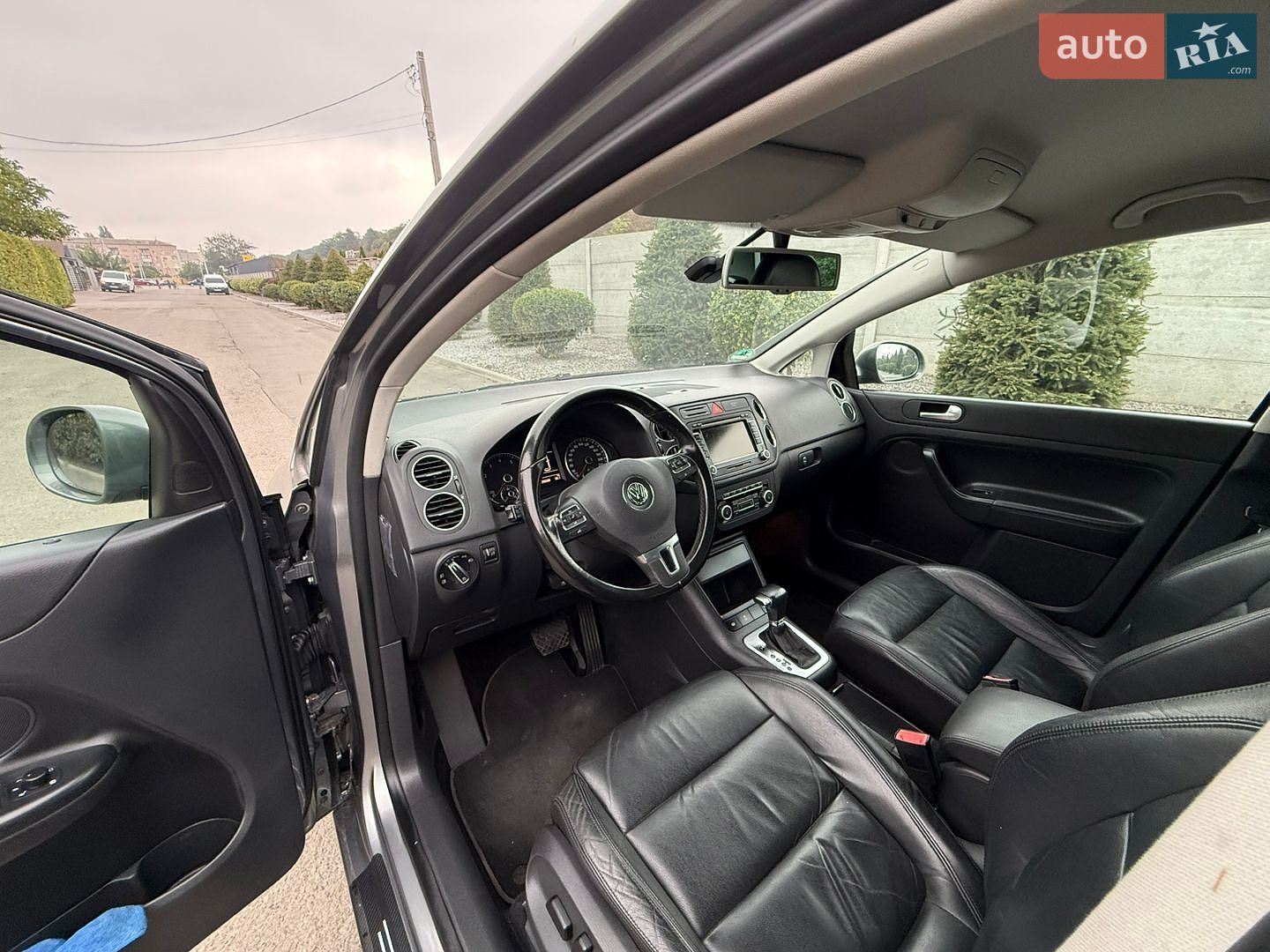 Volkswagen Golf Plus 2011 VIN WVWZZZ1KZBW513105 фото оголошення 43 з 94