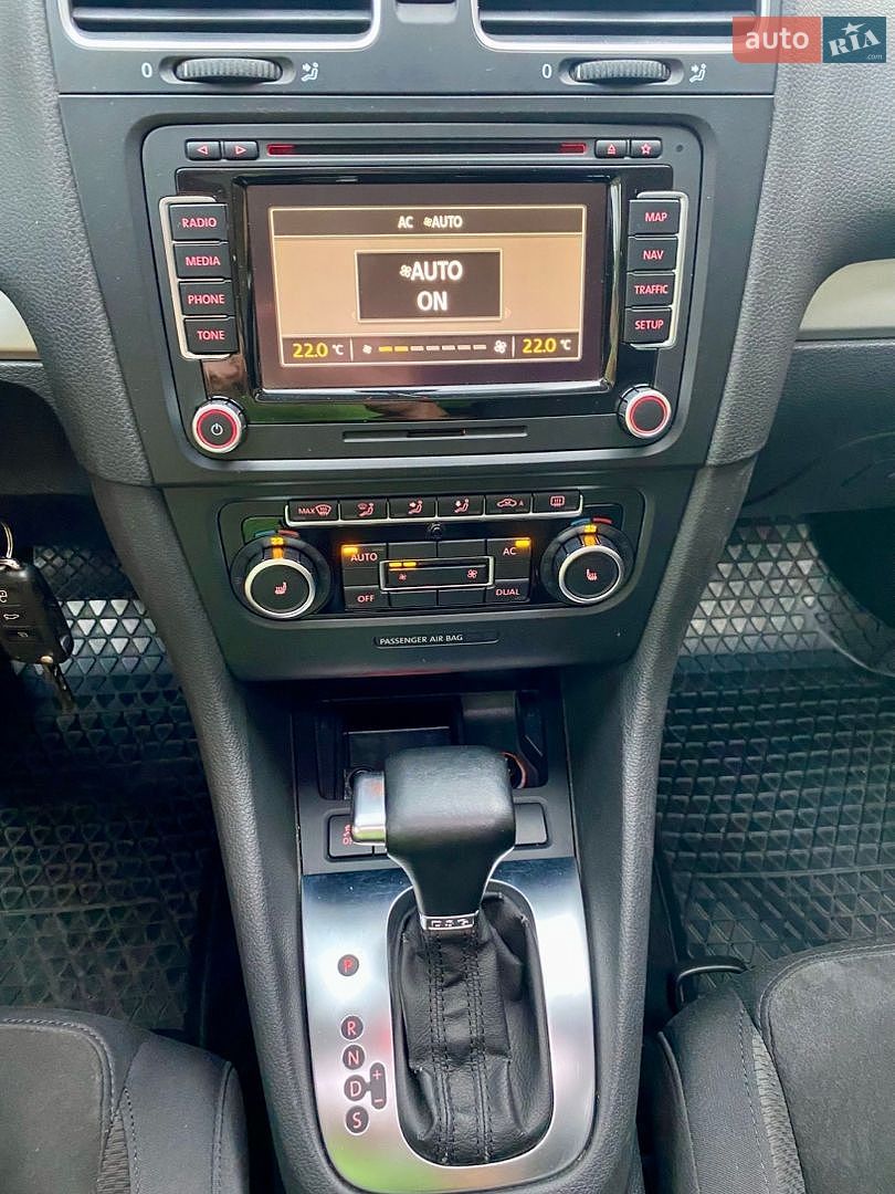 Volkswagen Golf 2010 VIN WVWZZZ1KZAM643953 фото оголошення 13 з 72