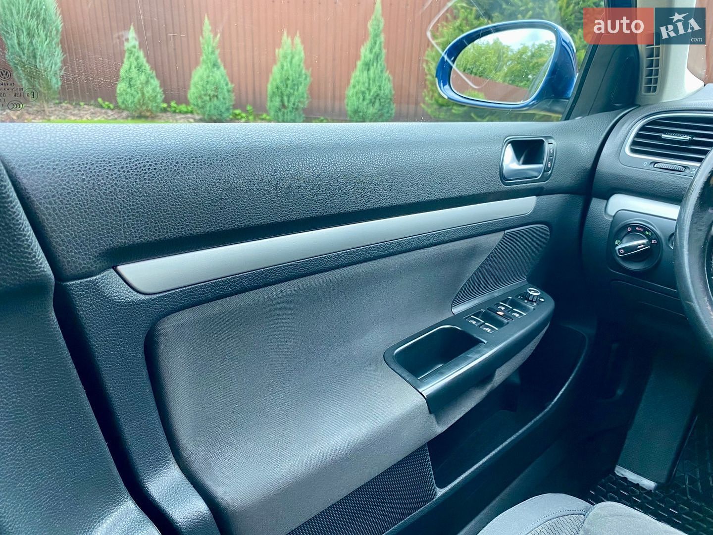 Volkswagen Golf 2010 VIN WVWZZZ1KZAM643953 фото оголошення 30 з 72