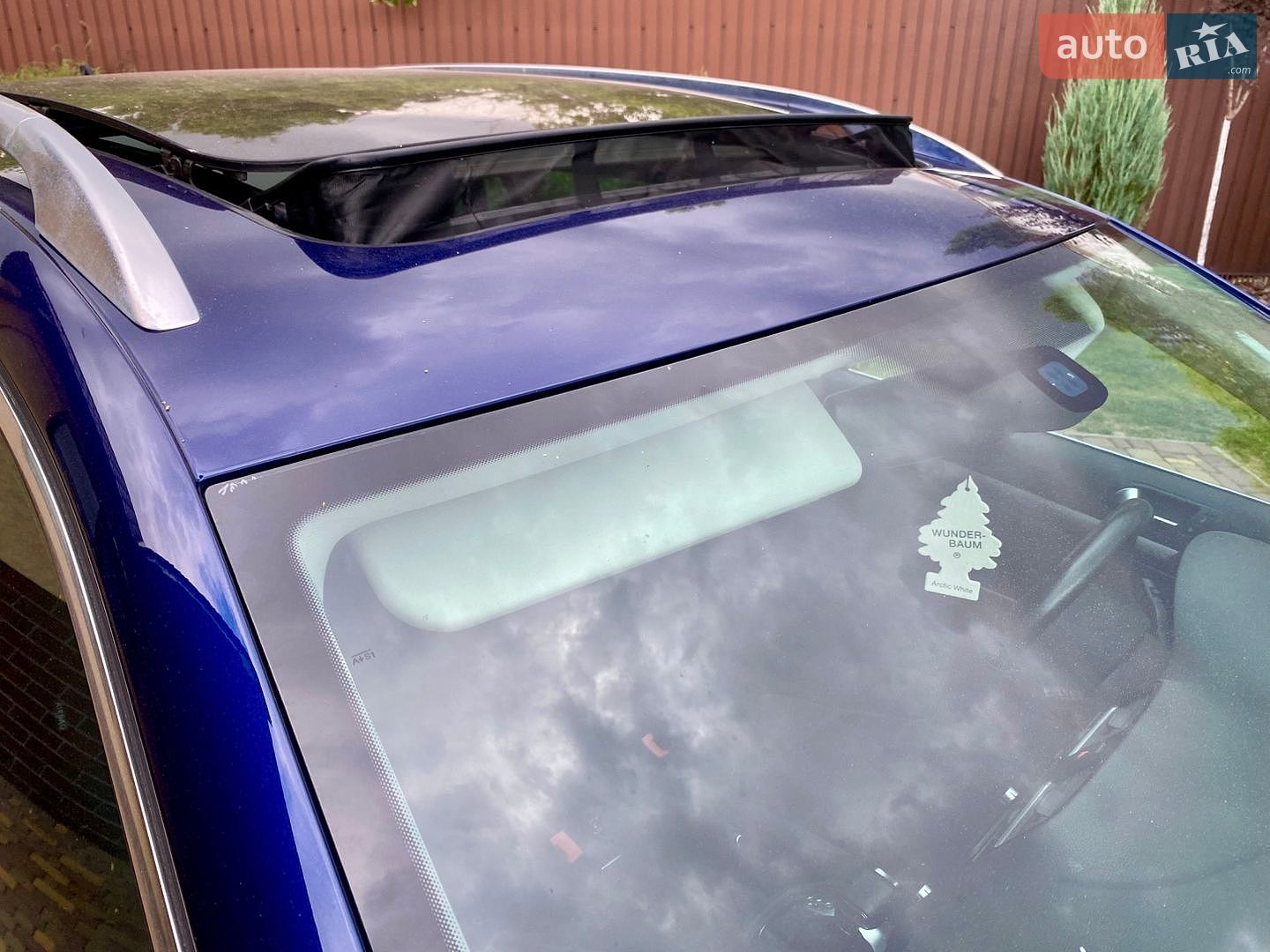 Volkswagen Golf 2010 VIN WVWZZZ1KZAM643953 фото оголошення 53 з 72