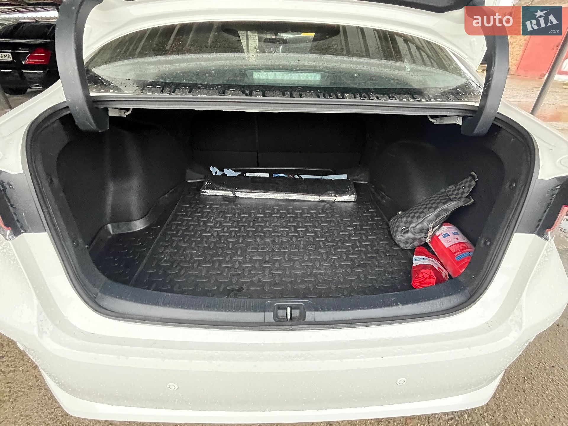 Toyota Corolla 2020 VIN NMTBE9BE90R051337 фото оголошення 13 з 33