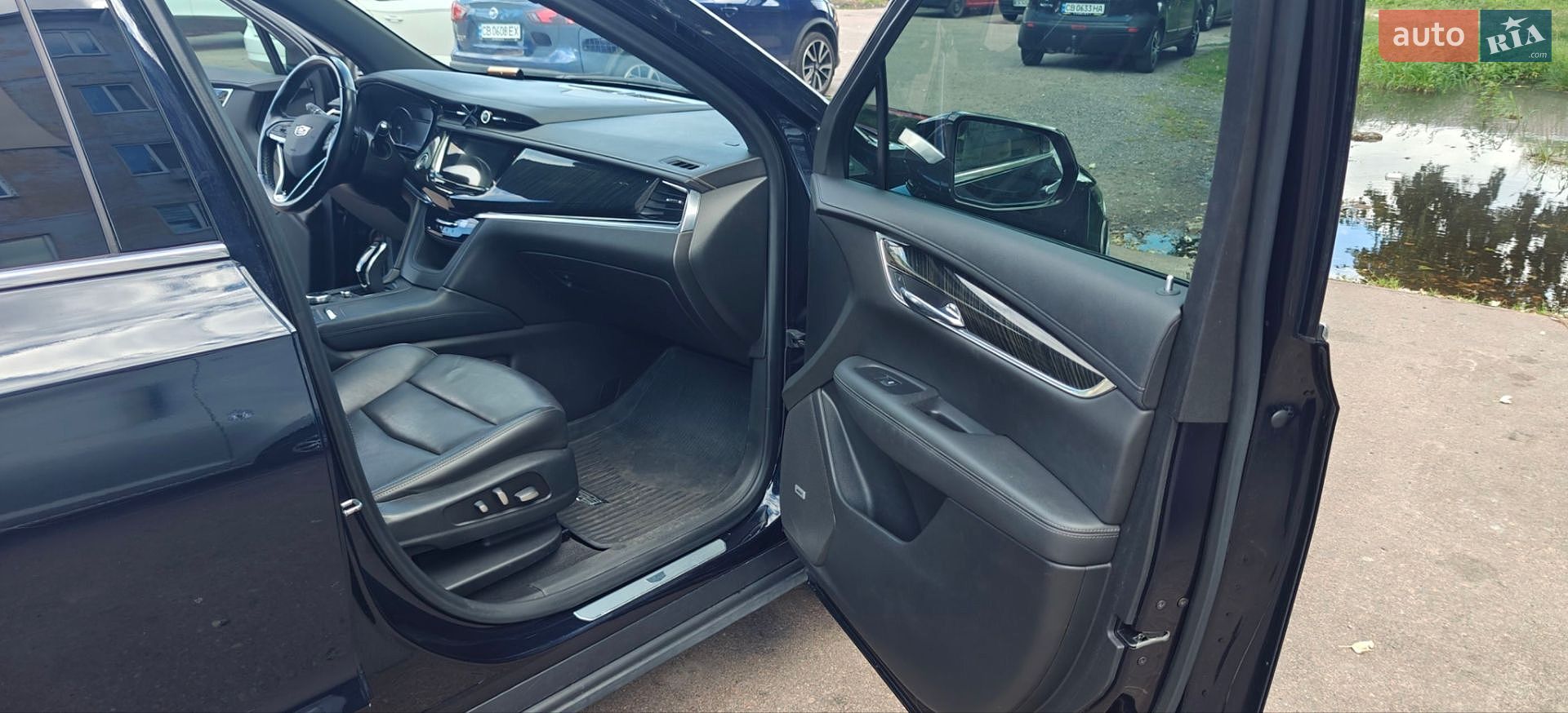 Cadillac XT6 2020 VIN 1GYKPCRSXMZ135069 фото оголошення 11 з 42