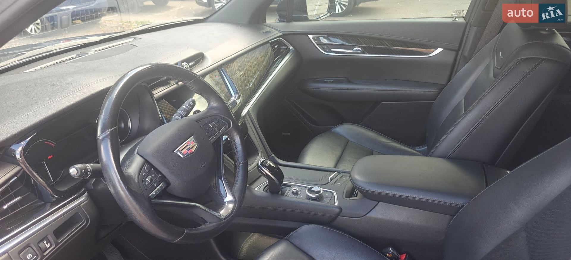 Cadillac XT6 2020 VIN 1GYKPCRSXMZ135069 фото оголошення 37 з 42