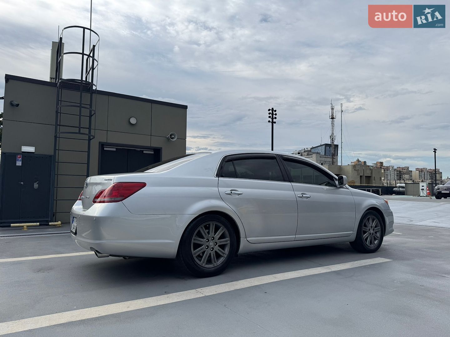 Toyota Avalon 2007 VIN 4T1BK36B58U264571 фото оголошення 9 з 47