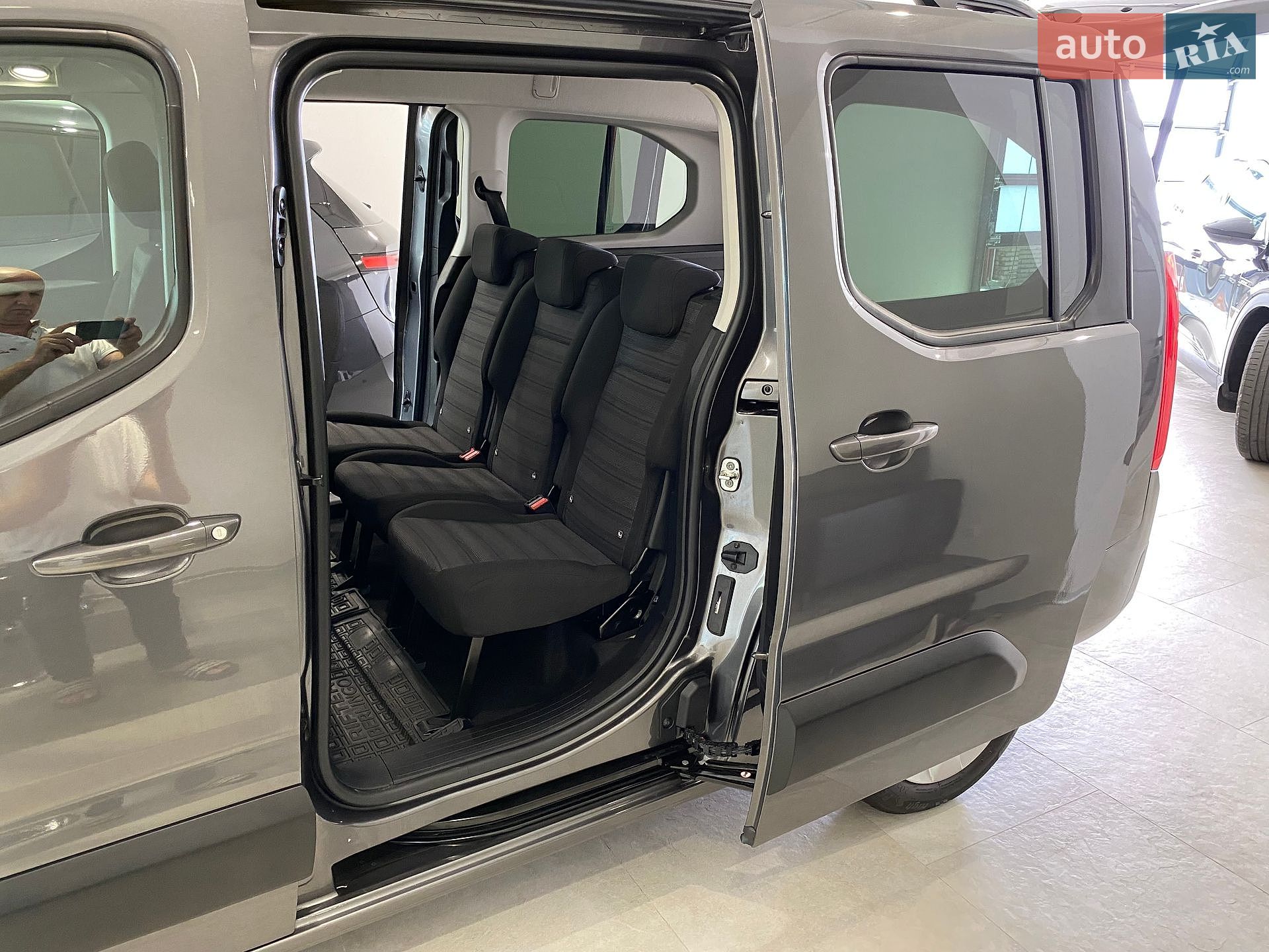 Opel Combo Life 2023 VIN W0VECYHZ3NJ856740 фото оголошення 21 з 56