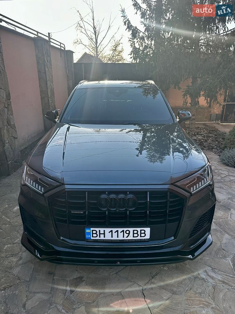 Audi Q7 2020 VIN WAUZZZ4M5MD014700 фото оголошення 8 з 97