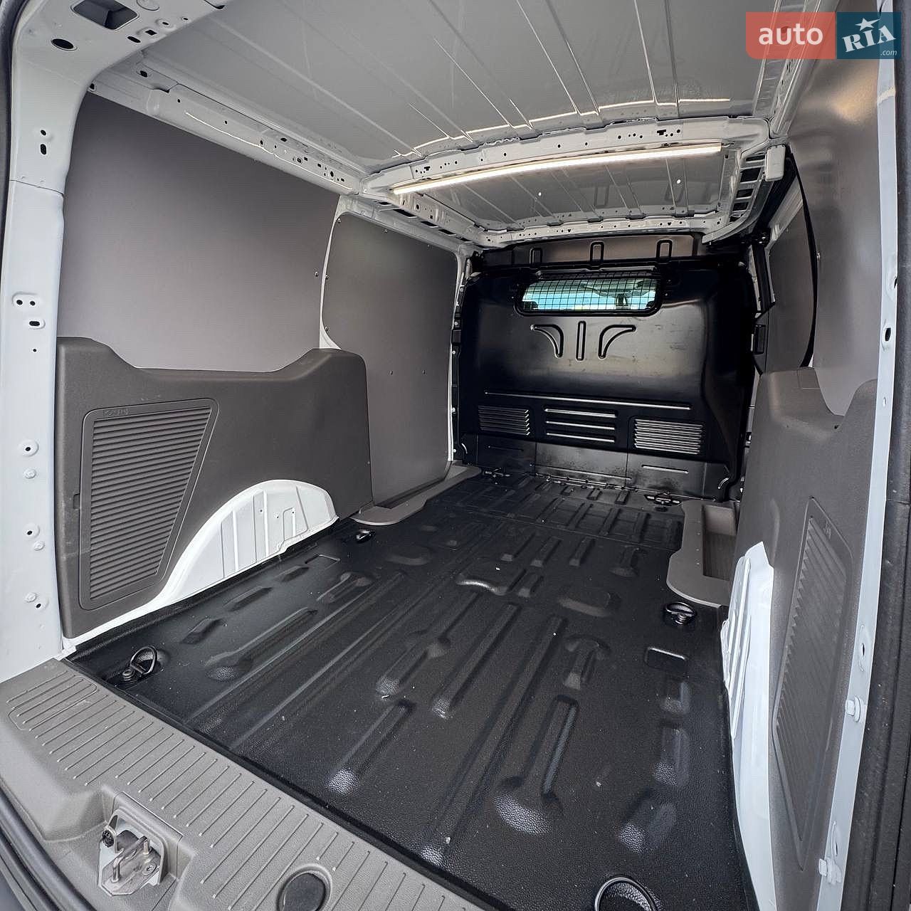 Ford Transit Connect 2022 VIN WF0SXXWPGSNT29103 фото оголошення 40 з 46