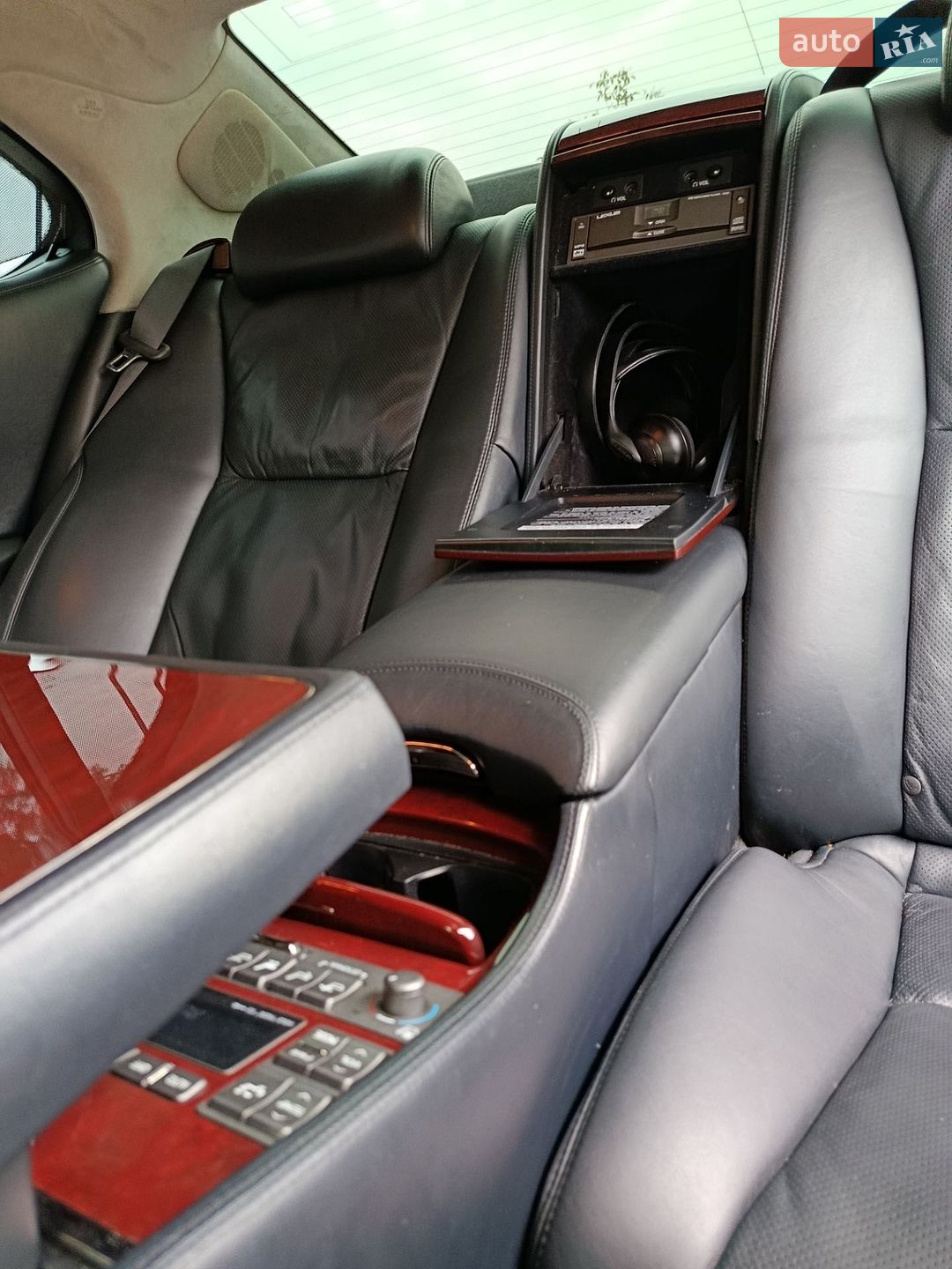 Lexus LS 2007 VIN JTHGL46F175019435 фото оголошення 15 з 22