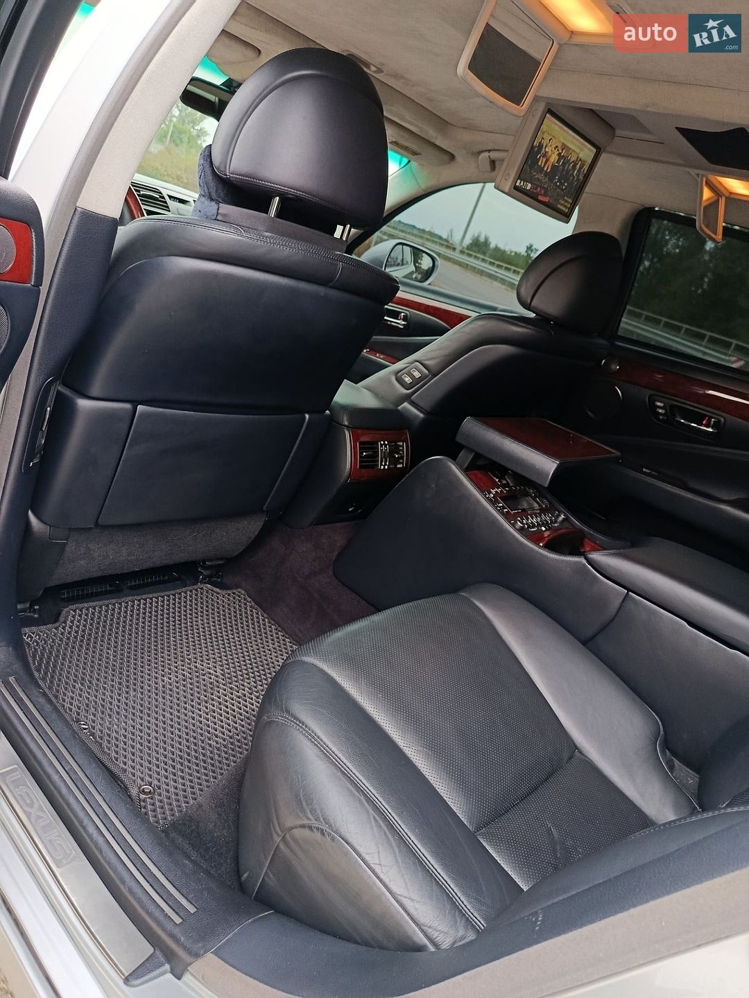 Lexus LS 2007 VIN JTHGL46F175019435 фото оголошення 18 з 22
