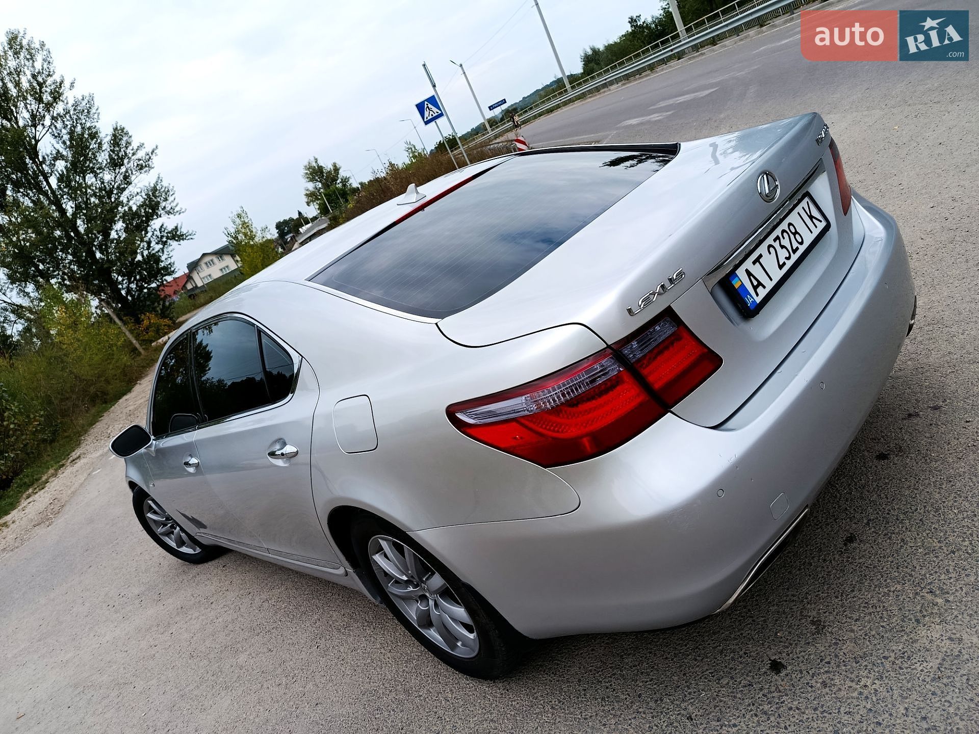 Lexus LS 2007 VIN JTHGL46F175019435 фото оголошення 20 з 22