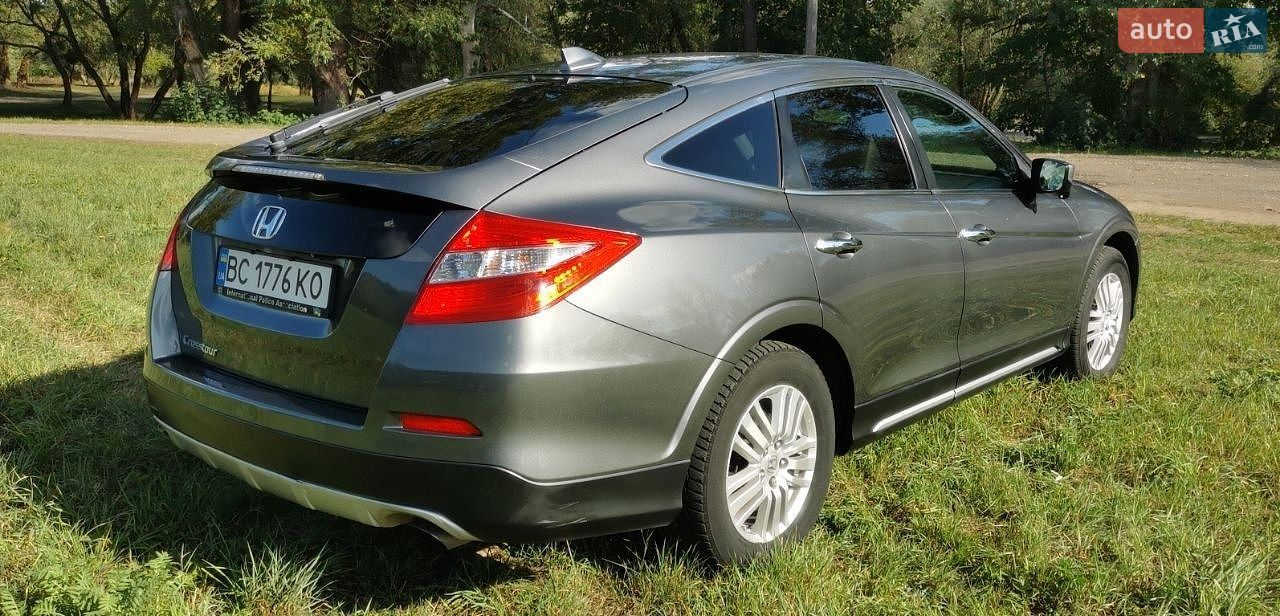 Honda Crosstour 2014 VIN 5J6TF3H50EL000917 фото оголошення 11 з 48