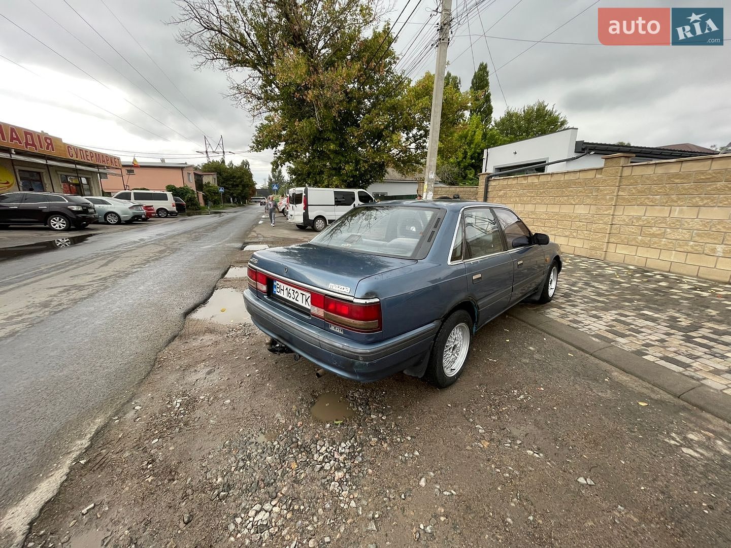 MAZDA 626 1988 VIN JMZGD12D201119669 фото оголошення 4 з 14