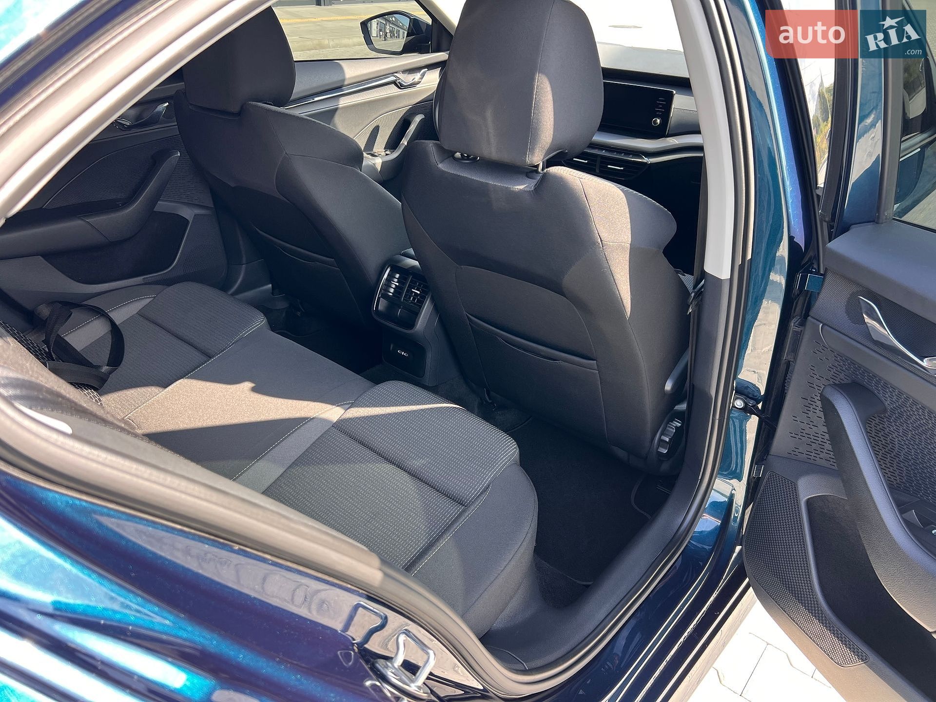 Skoda Octavia 2023 VIN TMBAC4NX1RY093361 фото оголошення 27 з 30