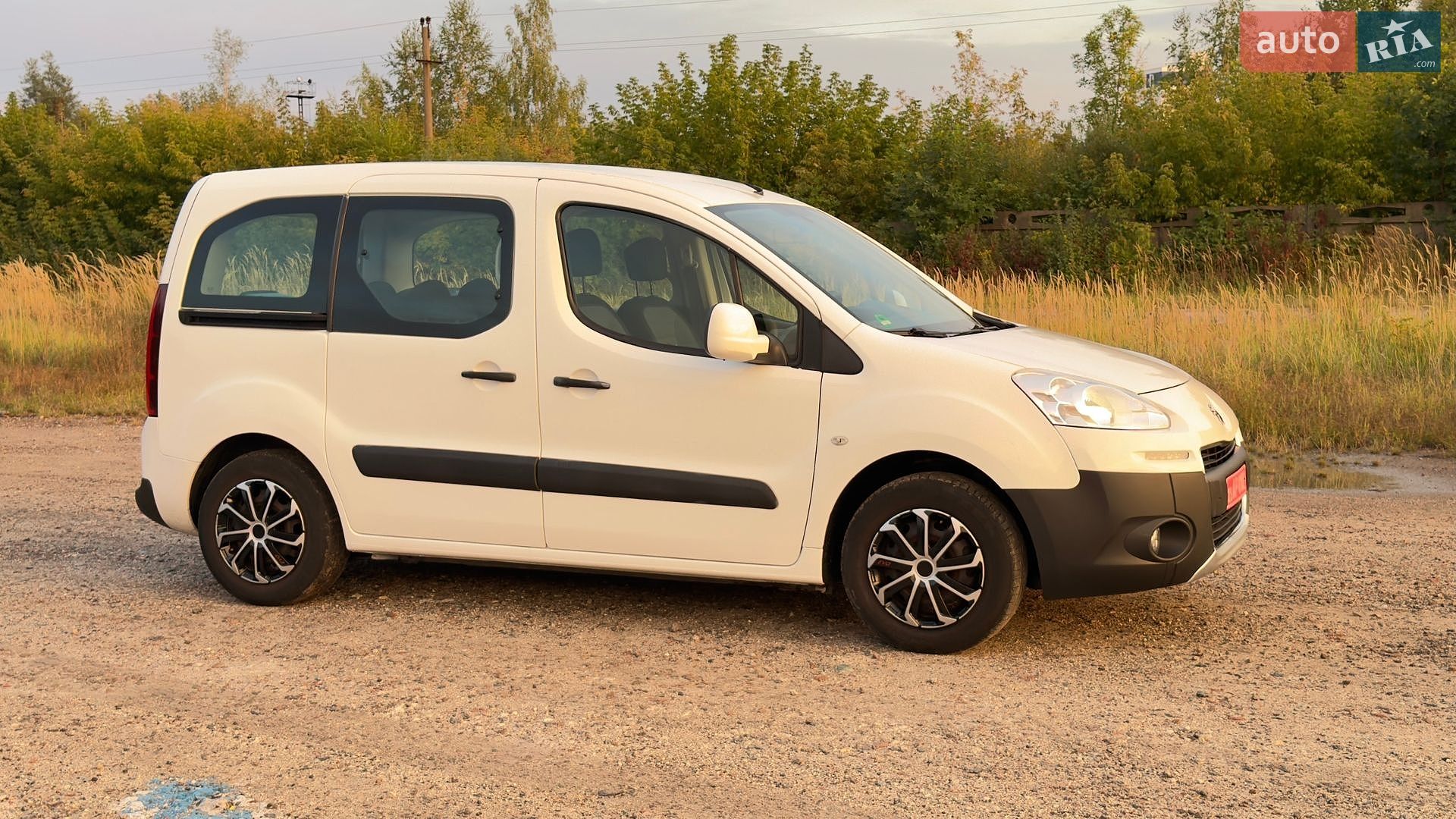 Peugeot Partner 2013 VIN VF37J5FK0DJ628558 фото оголошення 12 з 75