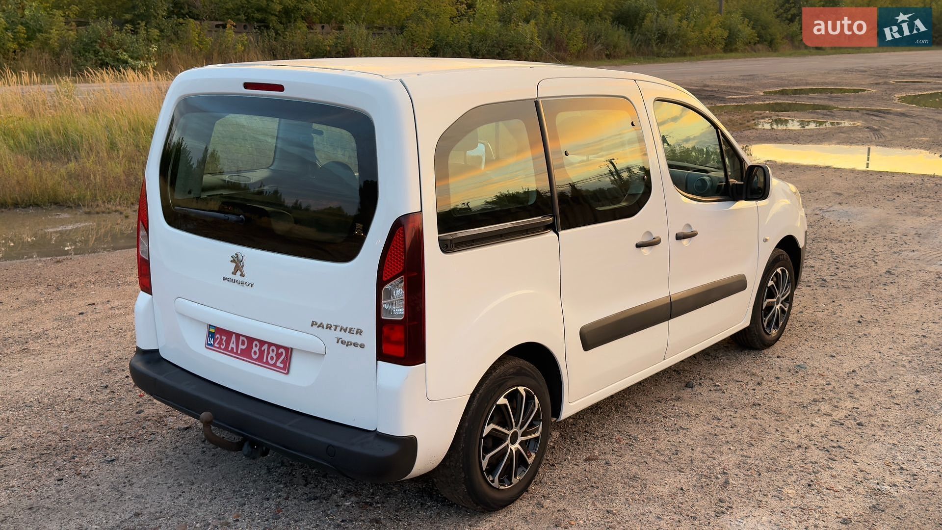 Peugeot Partner 2013 VIN VF37J5FK0DJ628558 фото оголошення 19 з 75