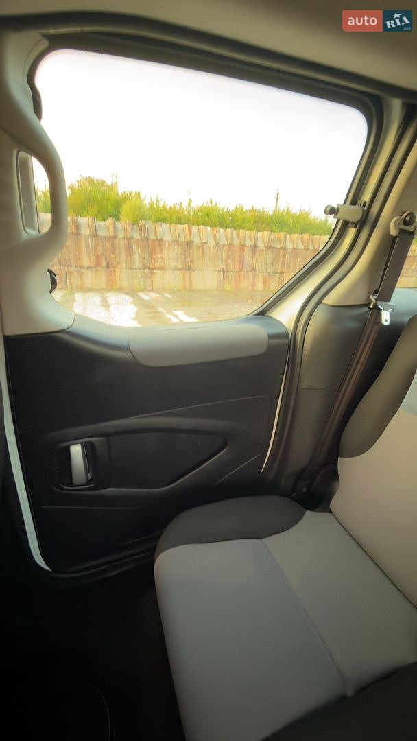 Peugeot Partner 2013 VIN VF37J5FK0DJ628558 фото оголошення 50 з 75