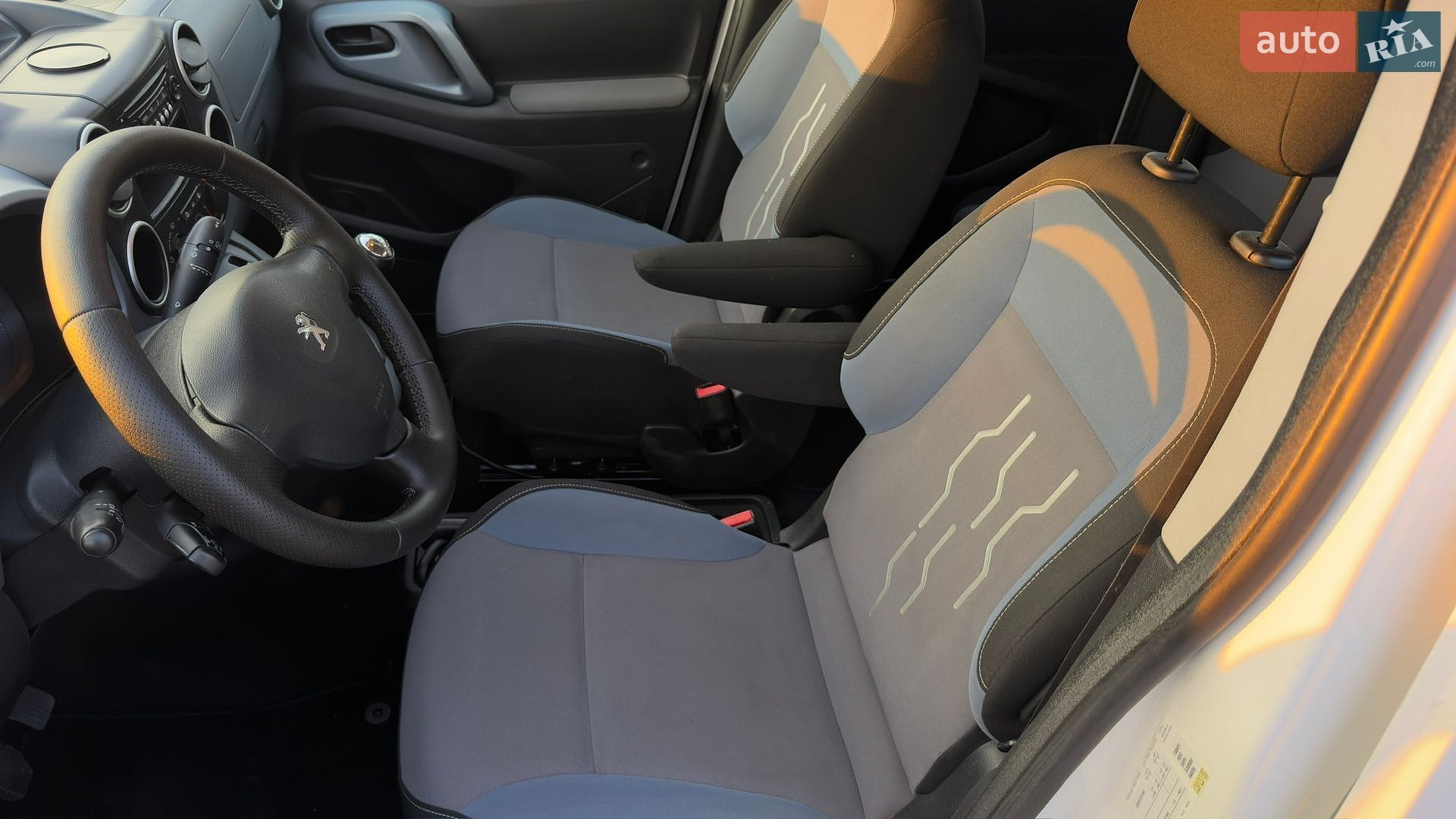 Peugeot Partner 2013 VIN VF37J5FK0DJ628558 фото оголошення 65 з 75